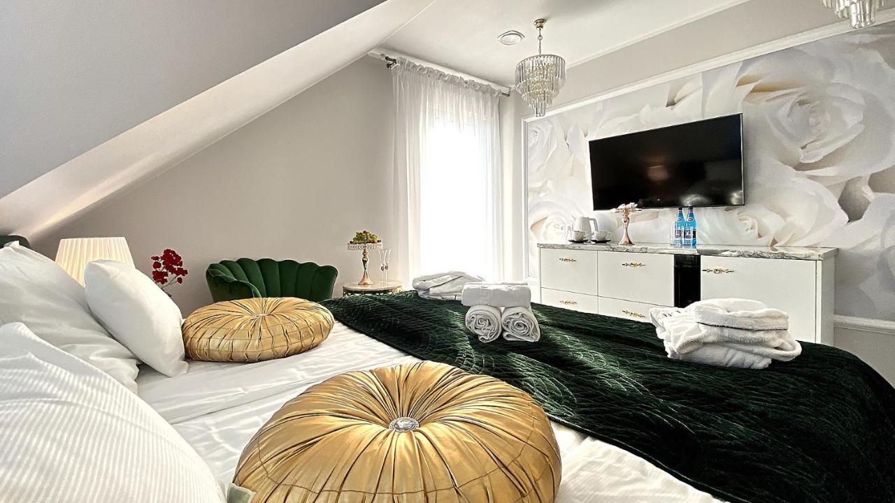 La Rose Residence Mikołajki Extérieur photo