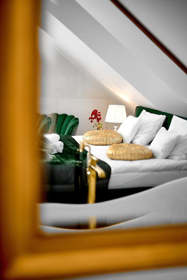 La Rose Residence Mikołajki Extérieur photo